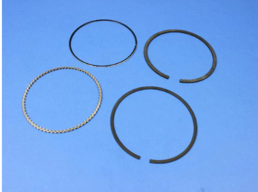 Piston Ring Kit - Mopar (68031606AA)